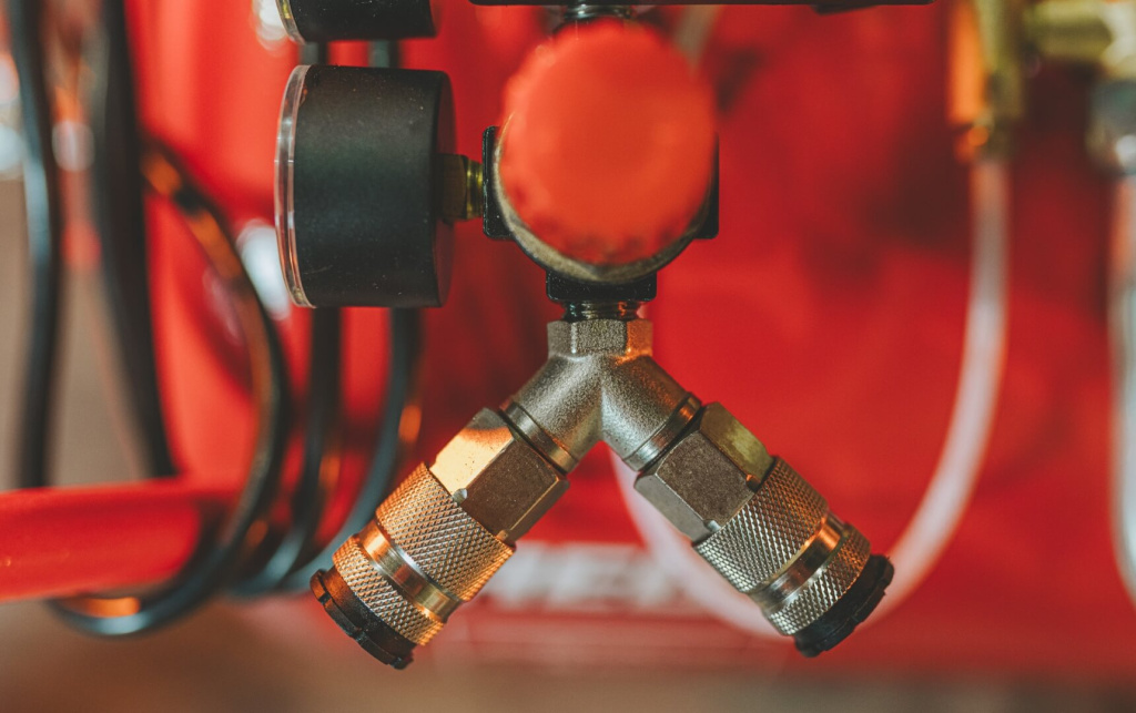 Два быстросъема.jpg Два быстросъема.jpg